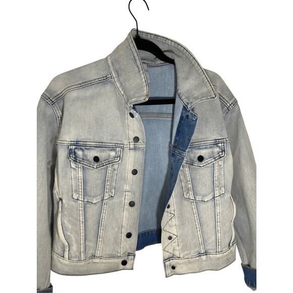 Athleta Women's Front Button Up Acid Wash Oversized Denim Trucker Jacket Small - Picture 3 of 5